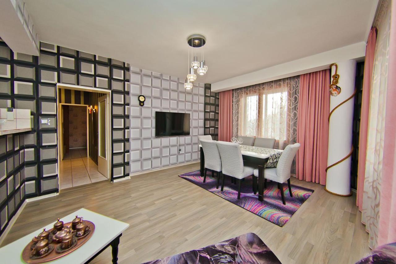 Perla 2-Bdrm In The Heart Of The City Varna Buitenkant foto